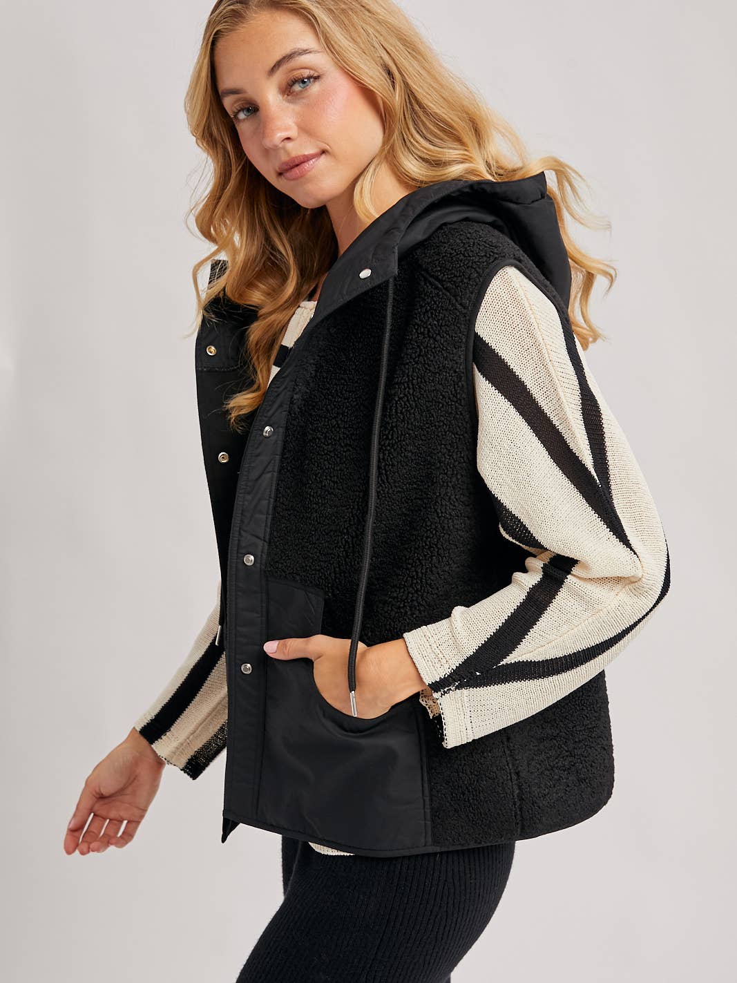 Harper Fleece Hooded Vest