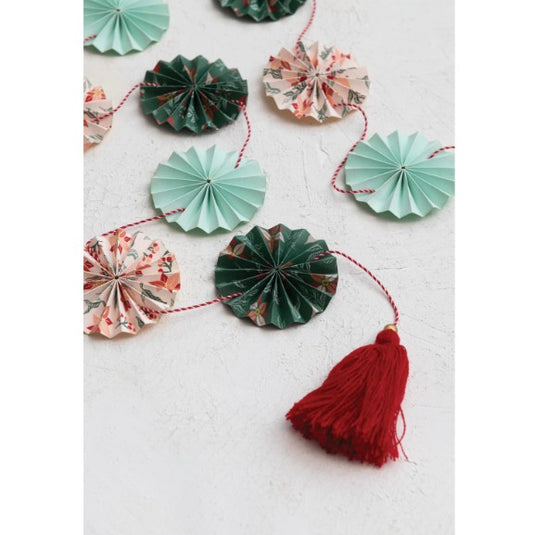 Holiday Paper Garland