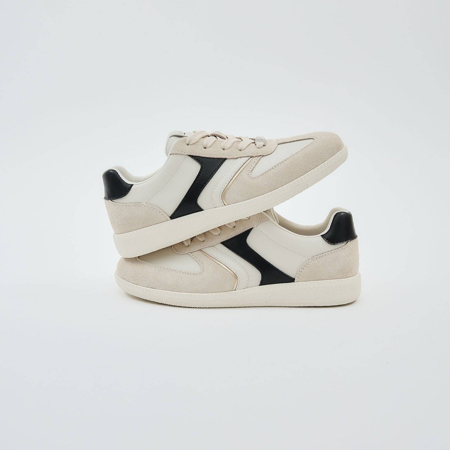 Jaya Sneaker by Lonza