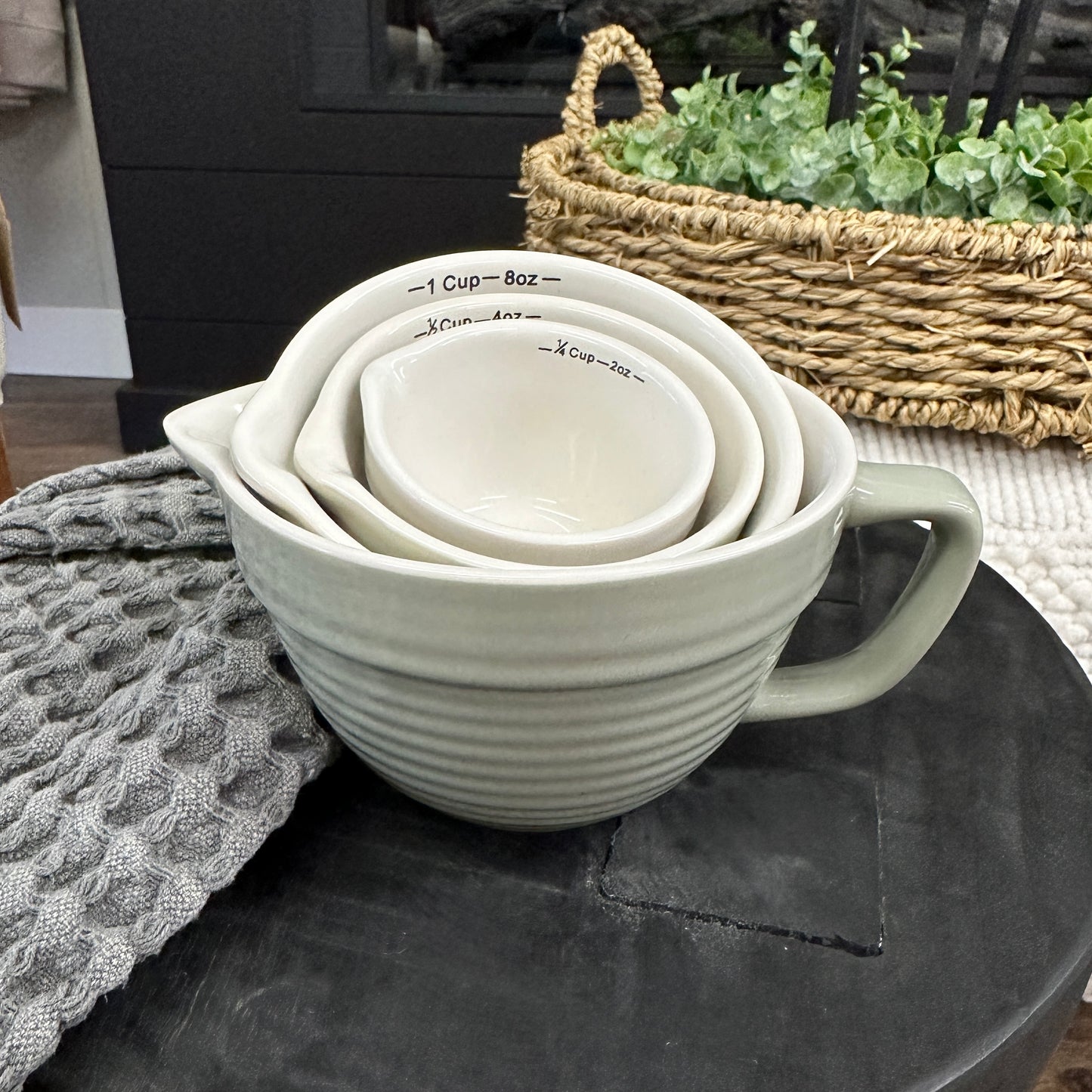 S/4 Stoneware Measuring Cups