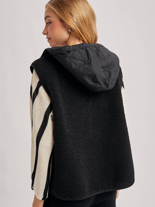 Harper Fleece Hooded Vest