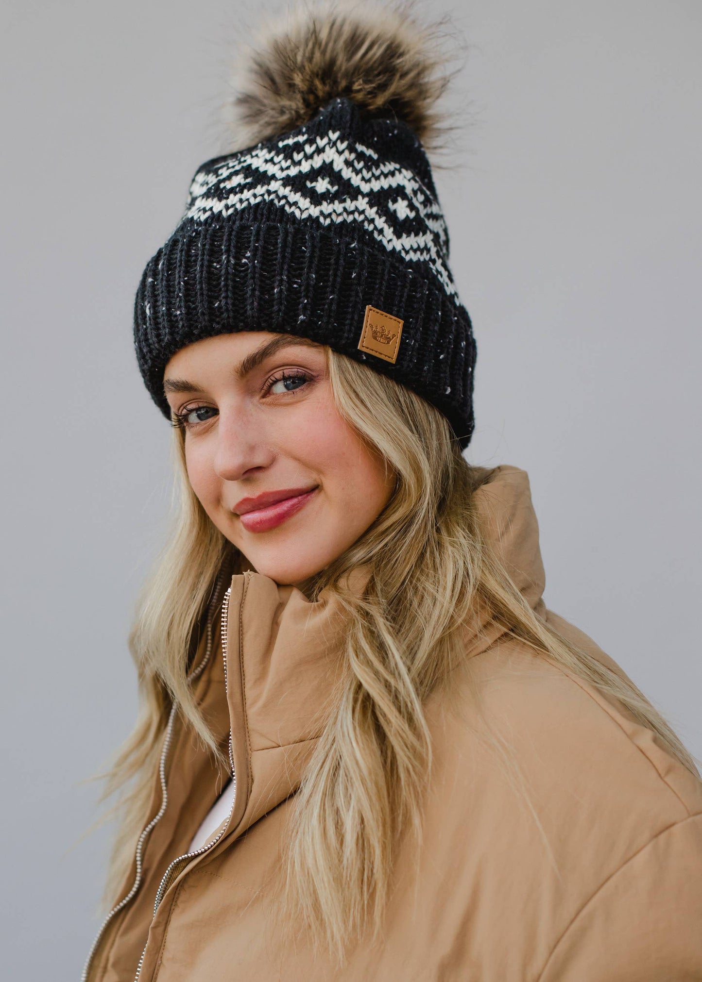 Black & White Speckled Pattern Pom Hat