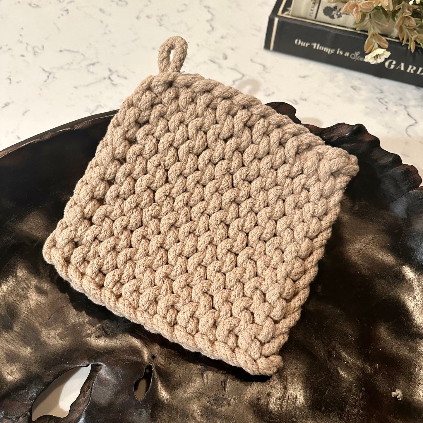 Silas Pot Holder