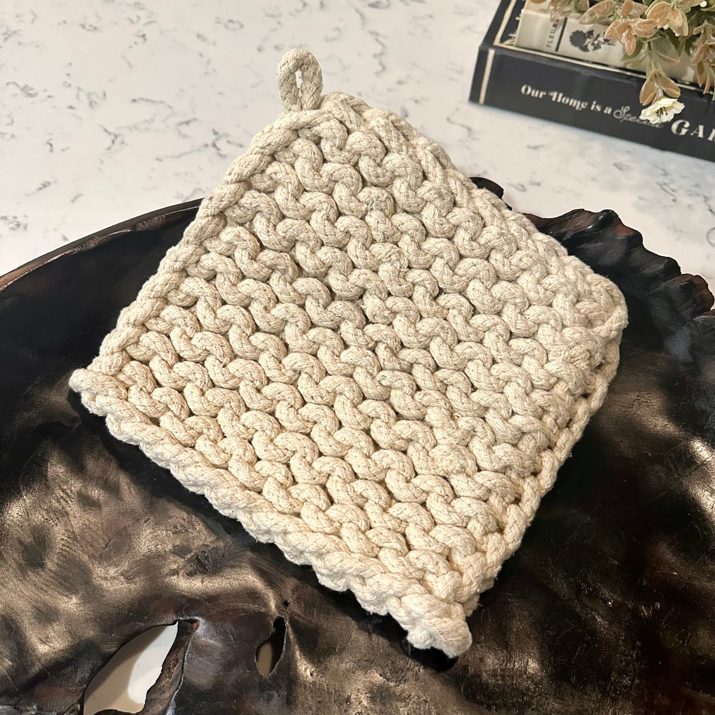 Silas Pot Holder