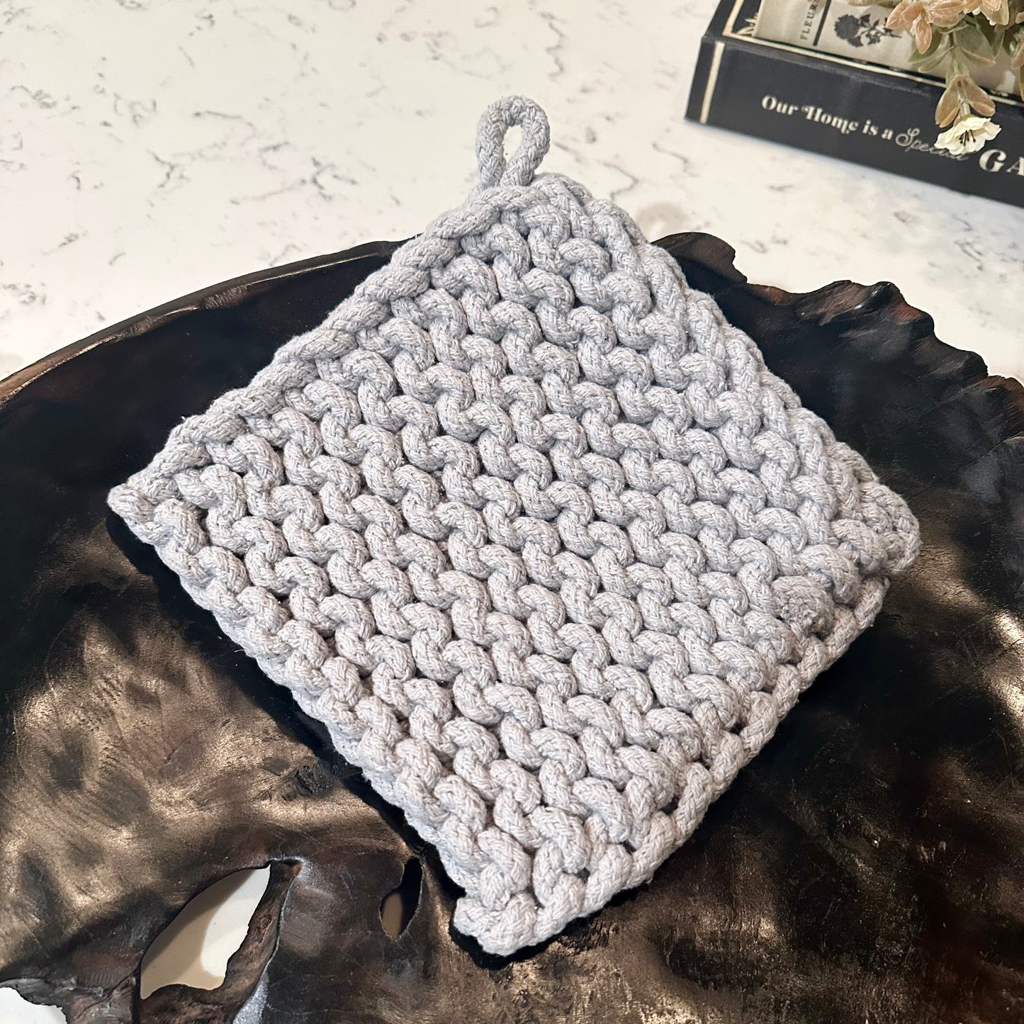 Silas Pot Holder