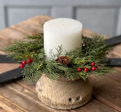 Alpine and Berry Candle Ring 10"