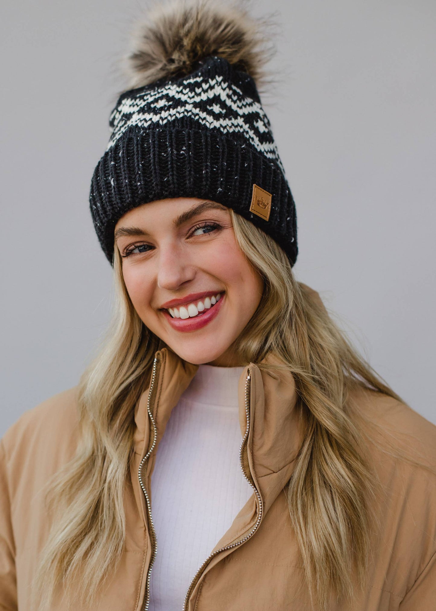 Black & White Speckled Pattern Pom Hat