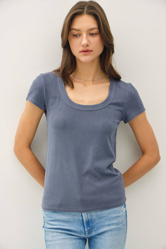 Rita Basic Tee - 3 Colors