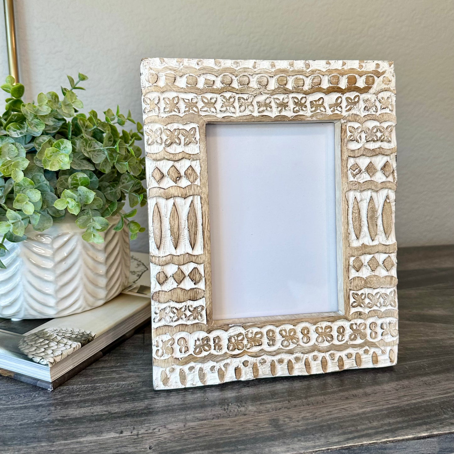 Lainey Photo Frame