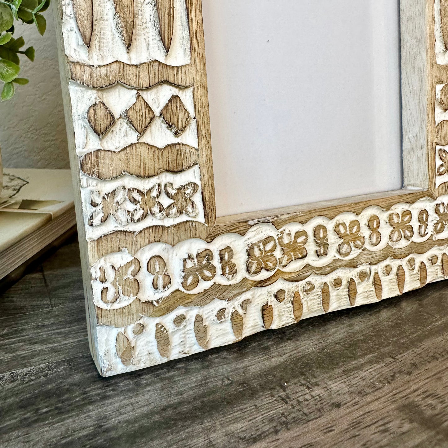 Lainey Photo Frame