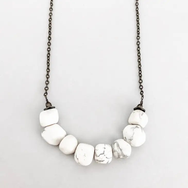 Louiz Stone Necklace