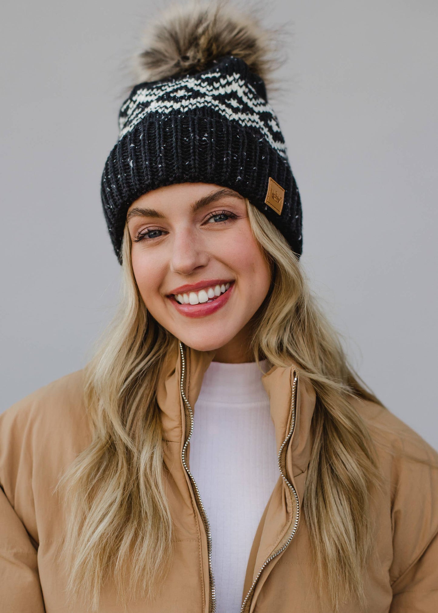 Black & White Speckled Pattern Pom Hat