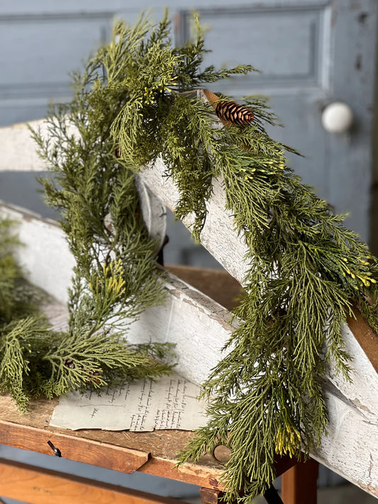 6' Alpine Cedar Garland