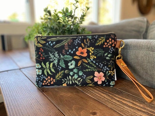 Black Floral Wristlet
