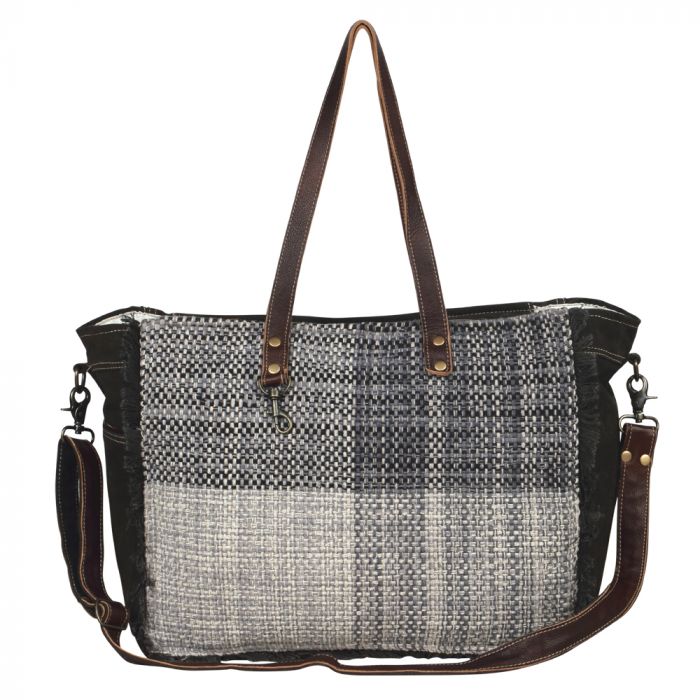 Easton Weekender