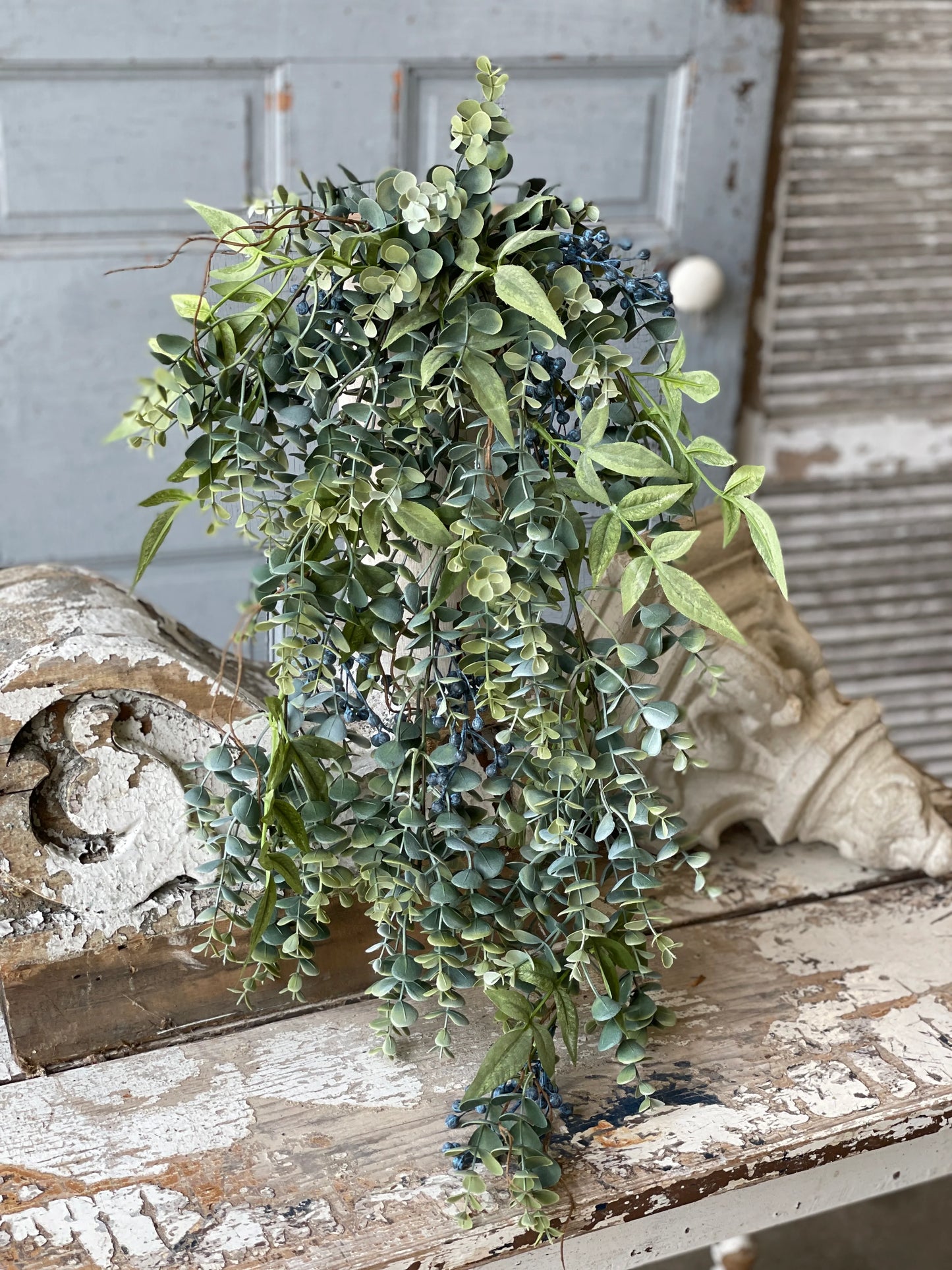 Lapis Hill Hanging Branch