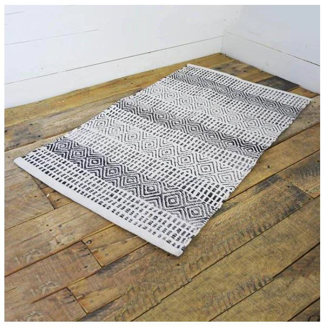 Tami Accent Rug 2'x3'
