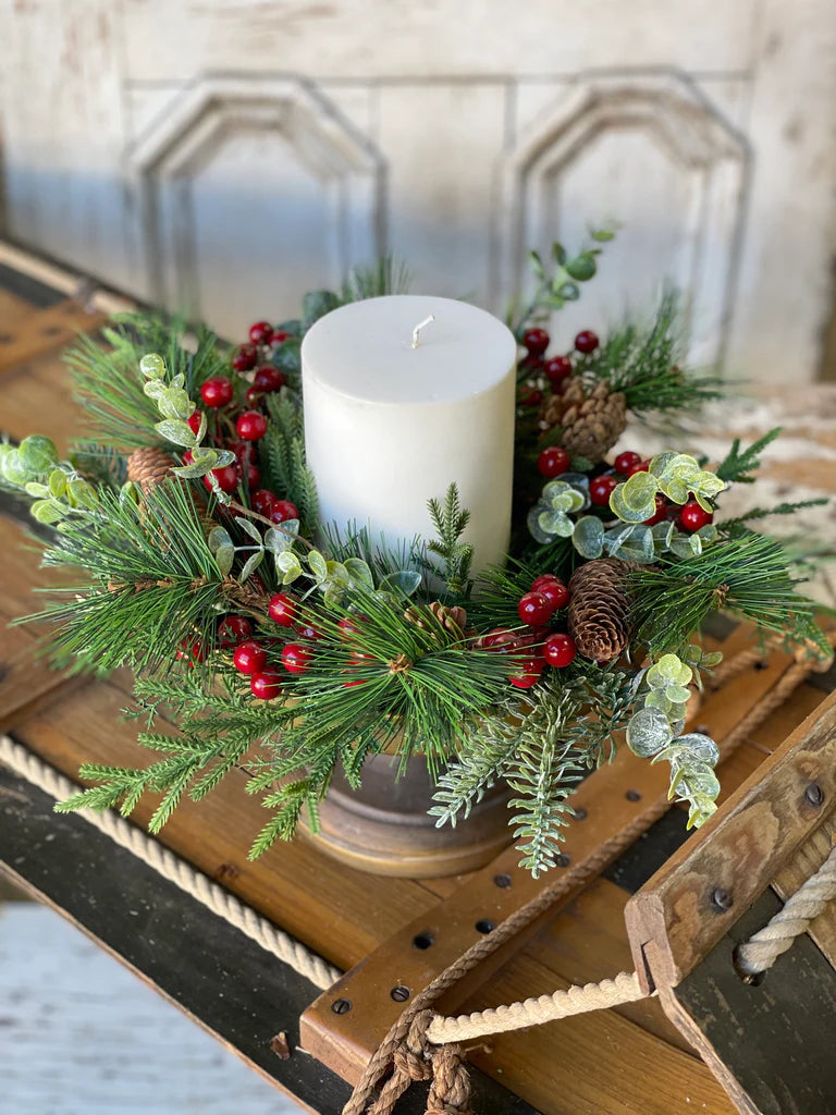 Tannenbaum Pine Wreath
