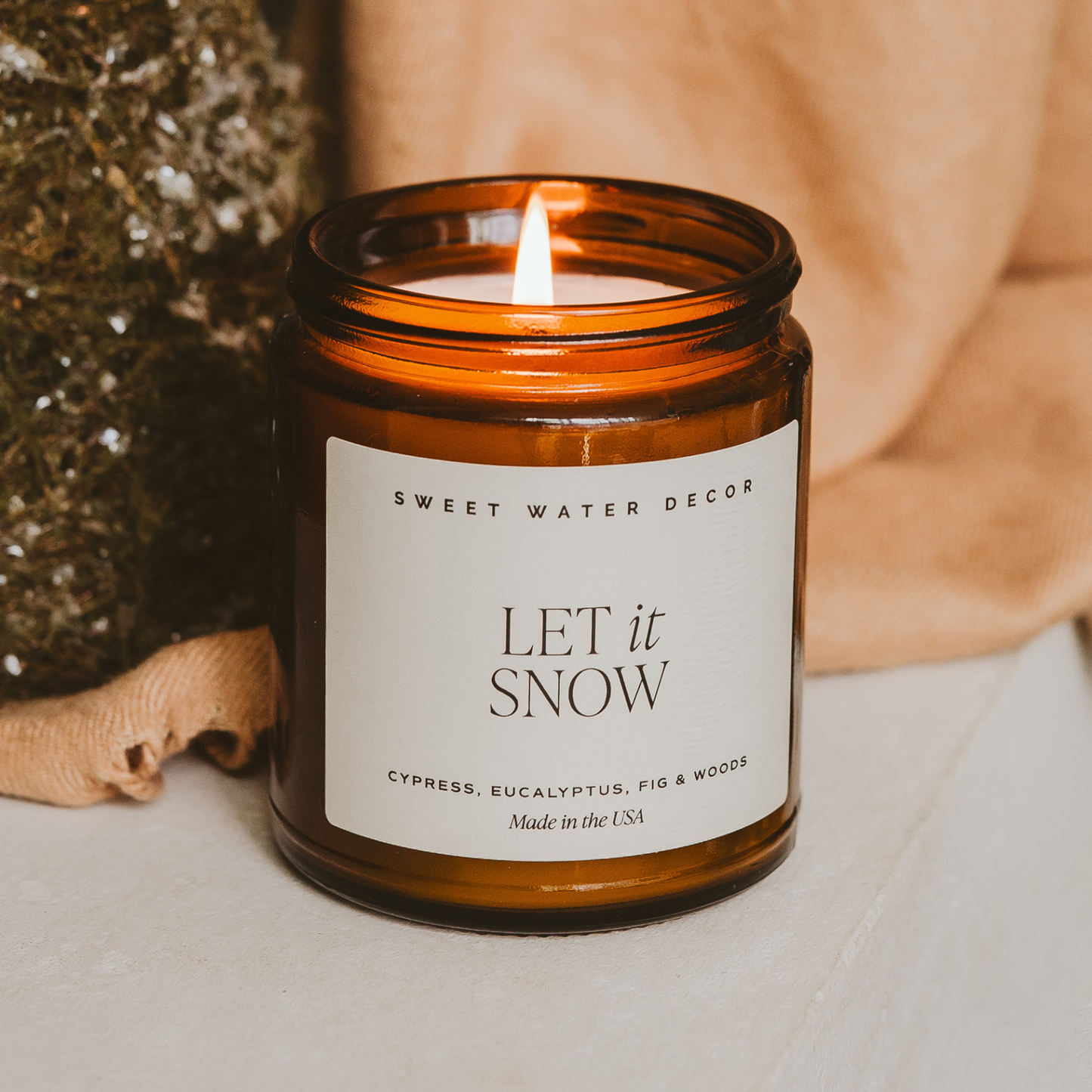 Amber Let It Snow Soy Candle