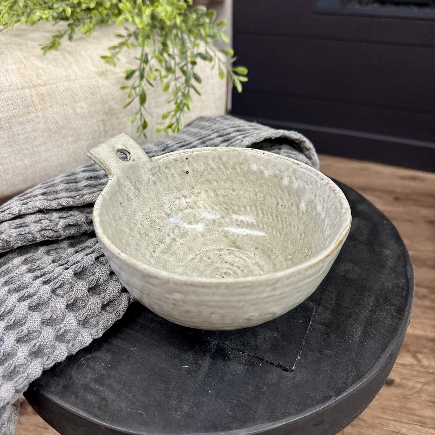 Stoneware Bowl with Handle