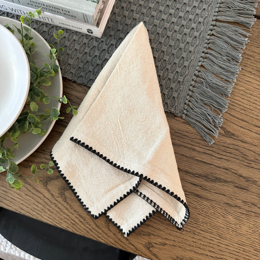 S/4 Stitched Napkins