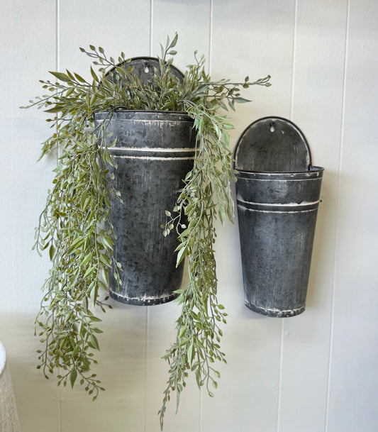 Metal Wall Bucket