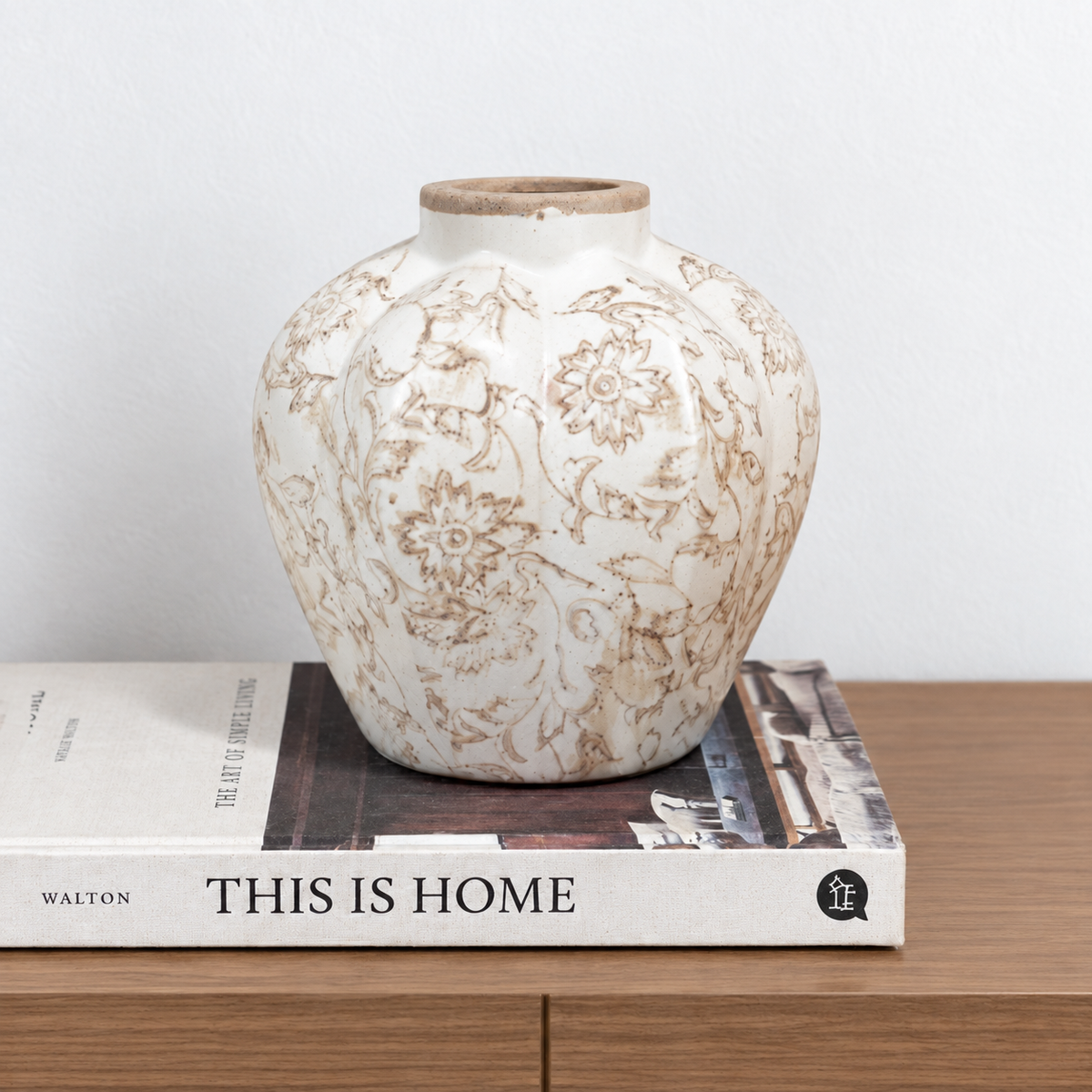 Heirloom Pattern Accent Vase