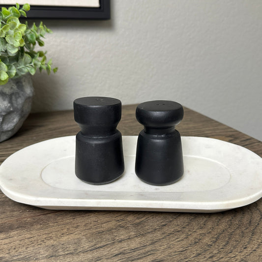 Black Salt/Pepper Shakers