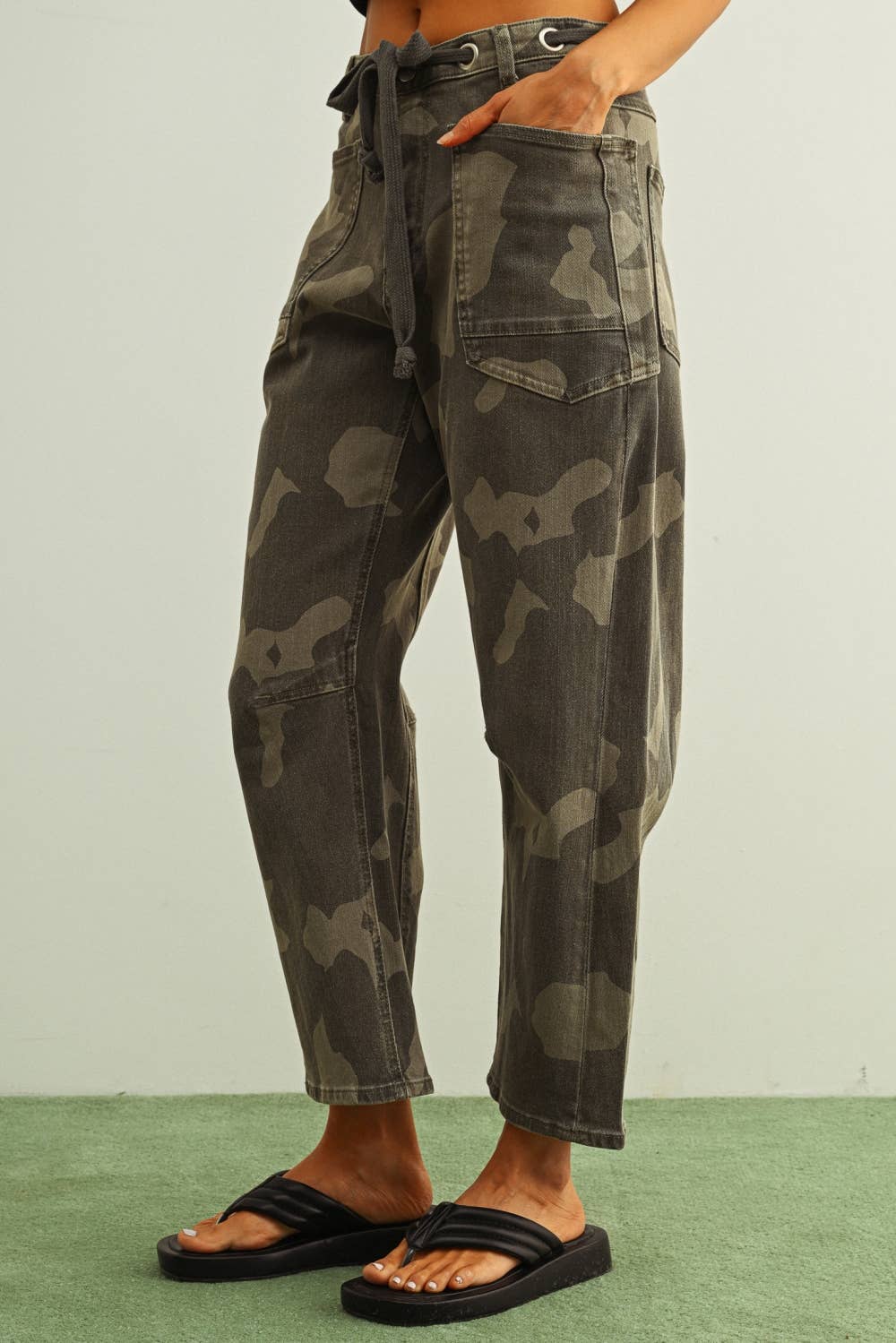 Camo Barrel Jeans