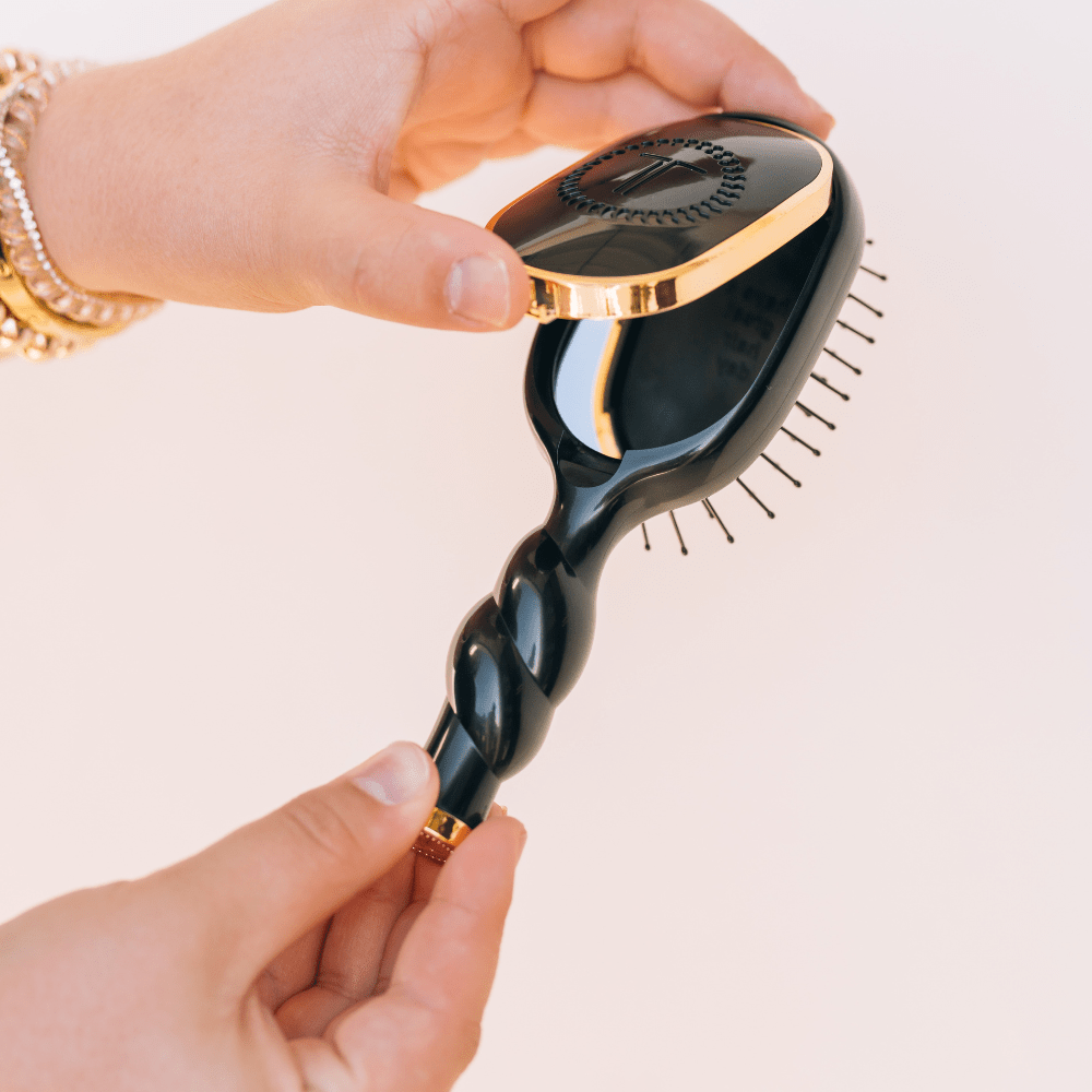 Mini Detangler Brush | Black