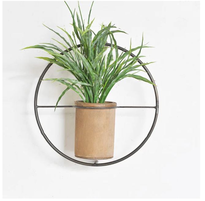 Cleo Wall Planter