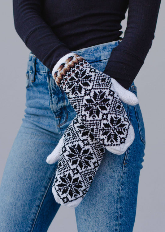 Black and White Pattern Mittens